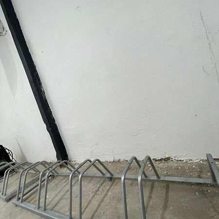 Luxurioeses Apartment Fuer 4 Personen, Neubau, Parkplatz Free Bochum Esterno foto